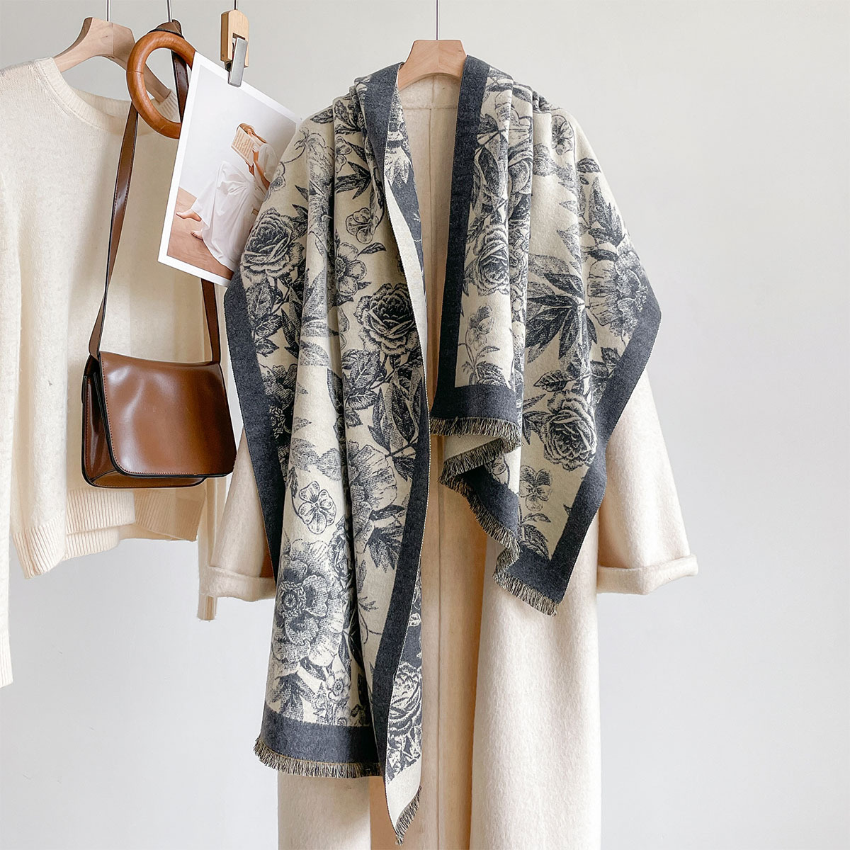 ผ้าพันคอแคชเมียร์เทียมสำหรับผู - Pashmina Wrap Large บทวิจารณ์และราคา