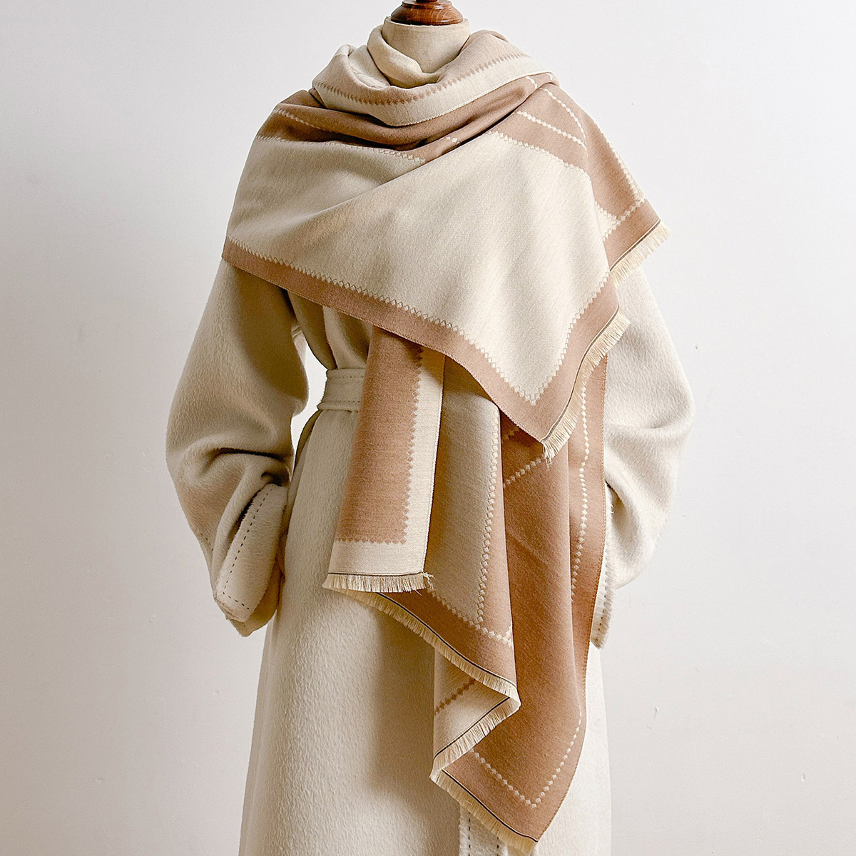ผ้าพันคอแคชเมียร์เทียมสำหรับผู - Pashmina Wrap Large บทวิจารณ์และราคา