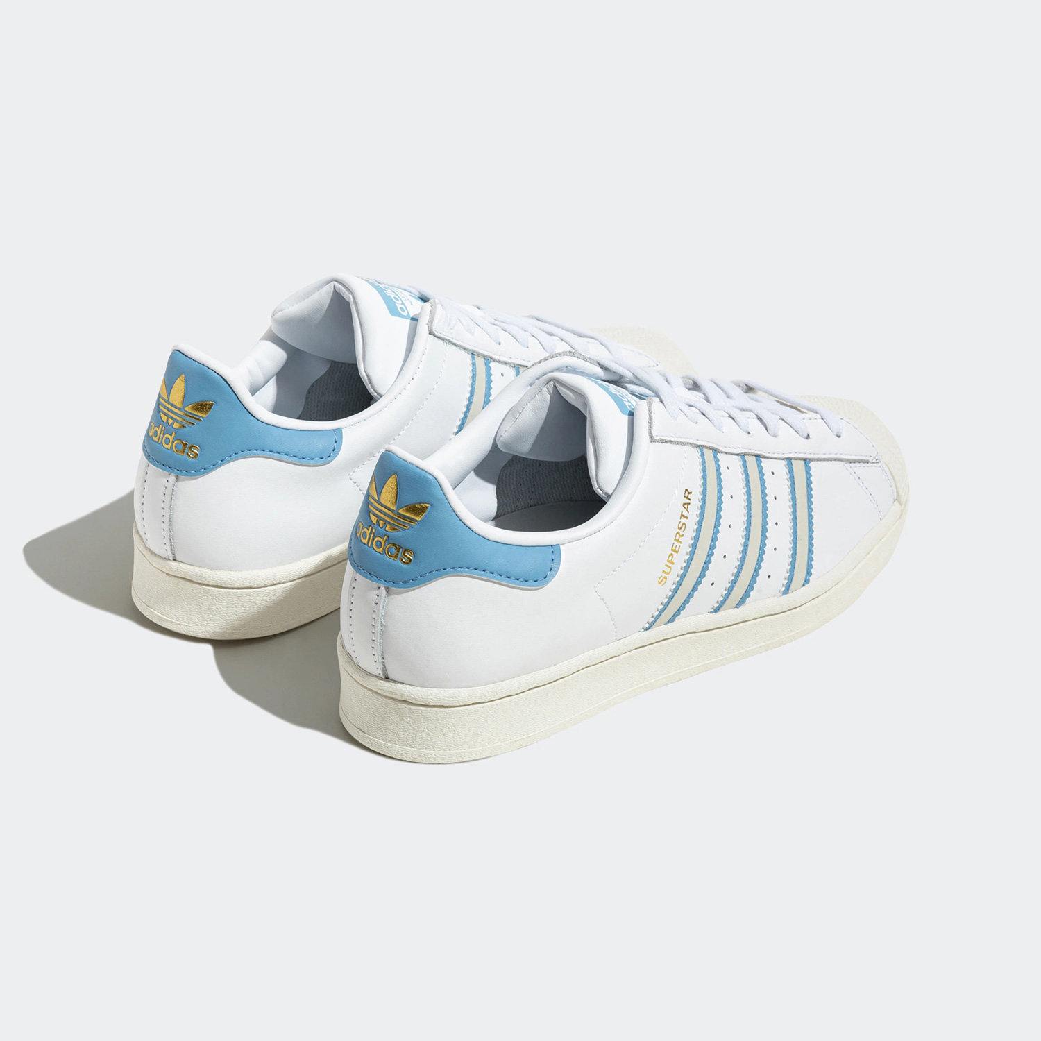รองเท้าผ้าใบ Adidas รุ่น SUPER - Adidas Shoes Superstar บทวิจารณ์และราคา